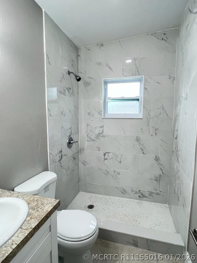 Building Photo - 3990 Plum Tree Dr