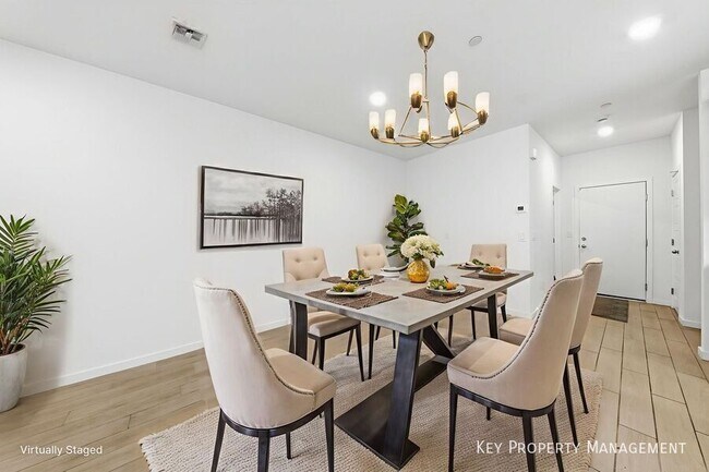 Building Photo - 1531 Emilia Xing Pl