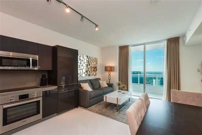 Primary Photo - 1080 Brickell Ave