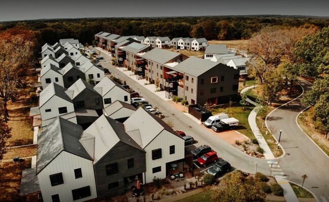 Building Photo - 280 NW Red Barn Cir
