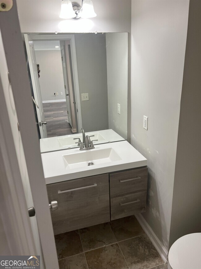 Building Photo - 4921 Antelope Cove