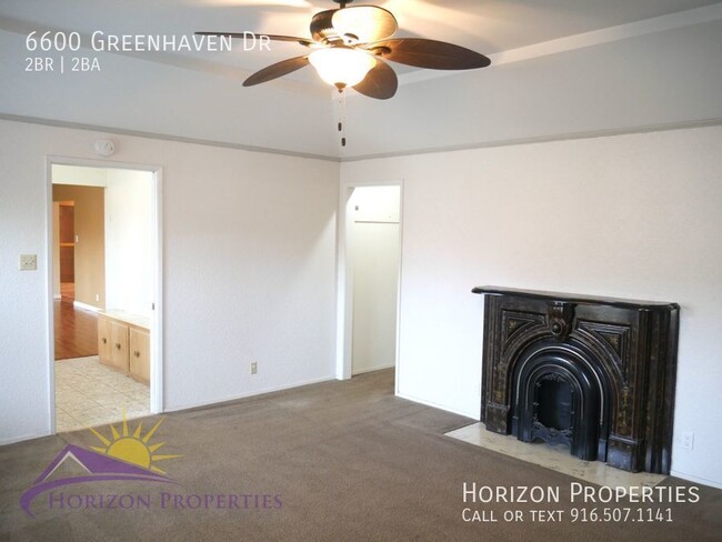 Building Photo - Cozy 2 Bed 2 Bath 1,864sqft Duplex in Gree...