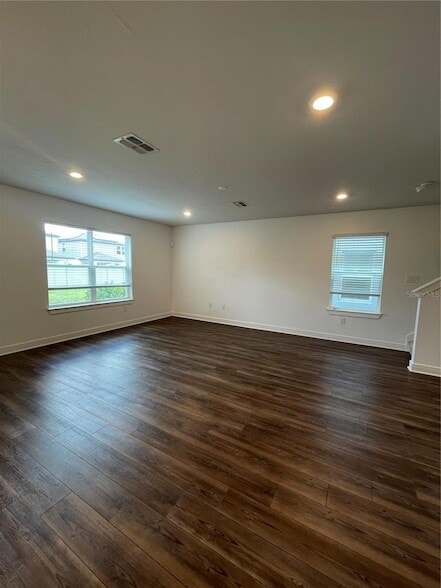 Building Photo - 30555 Thunderbird Dr