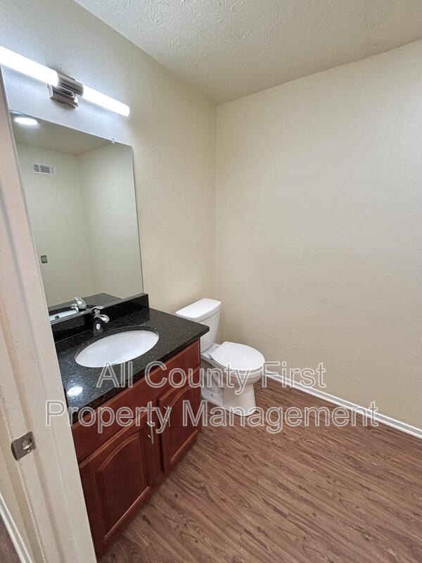 Building Photo - 3054 Destin Cir