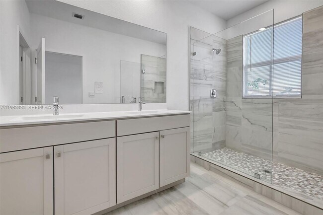 Building Photo - 17149 SW 1st St