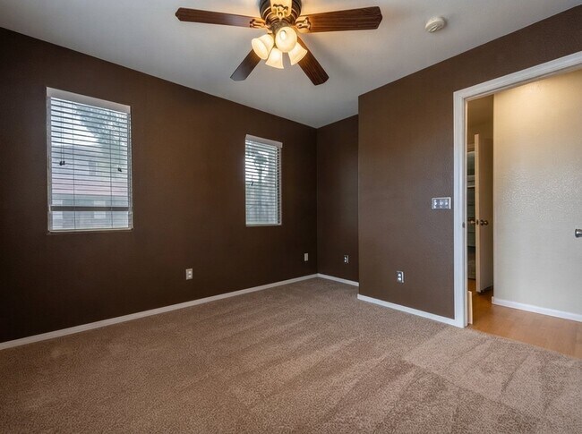 Building Photo - 10343 Keystone Pastures St