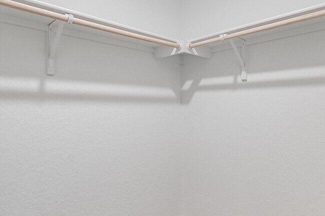 Building Photo - Luxurious 4 BR / 2 BA with THREE-CAR GARAGE - 2314 SF - Harmony Hills, Fredericksburg!