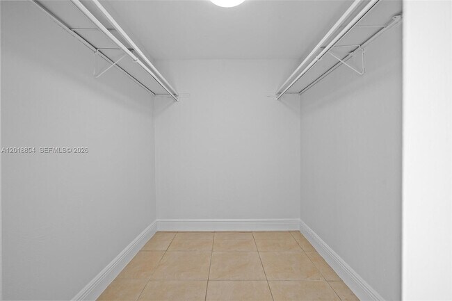 Building Photo - 9483 SW 76th St
