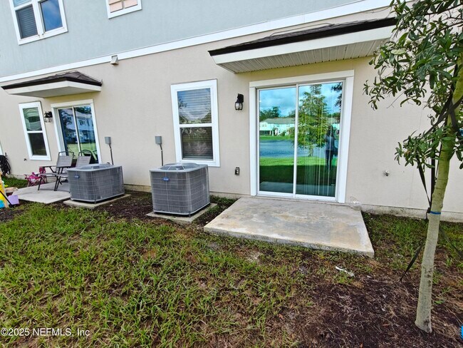 Building Photo - 195 Tidal Bch Ave