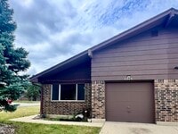 Building Photo - 1215 Fulton Dr