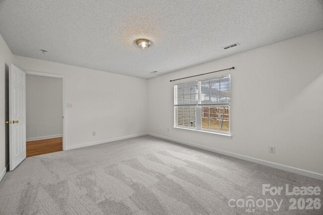 Building Photo - 2011 Chadwell Ct