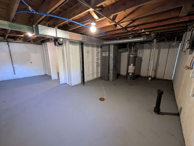 Building Photo - Live in Bliss - 3 Bed, 1 Bath