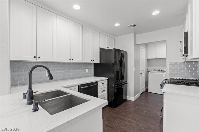 Building Photo - 3910 Starfield Ln