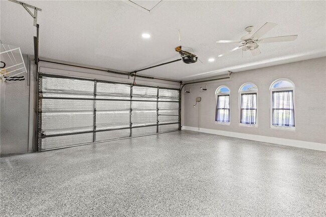 Building Photo - 9447 Ashley Dr