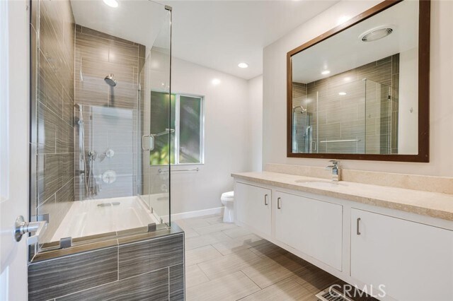 Building Photo - 3844 Bobstone Dr