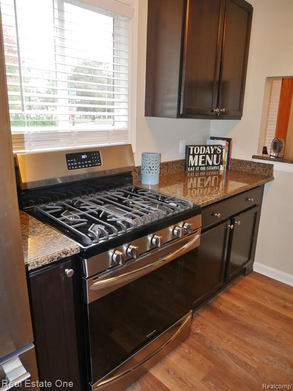 Building Photo - 2298 Browning St