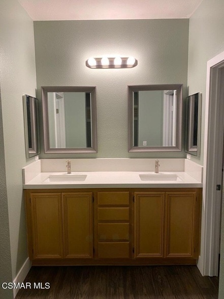 Building Photo - 27926 Cherry Blossom Ct