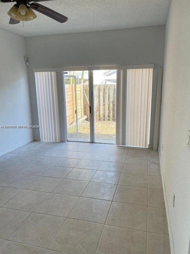 Building Photo - 8784 SW 213th Ln