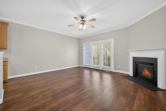 Building Photo - 770 Parkside Townes Ct