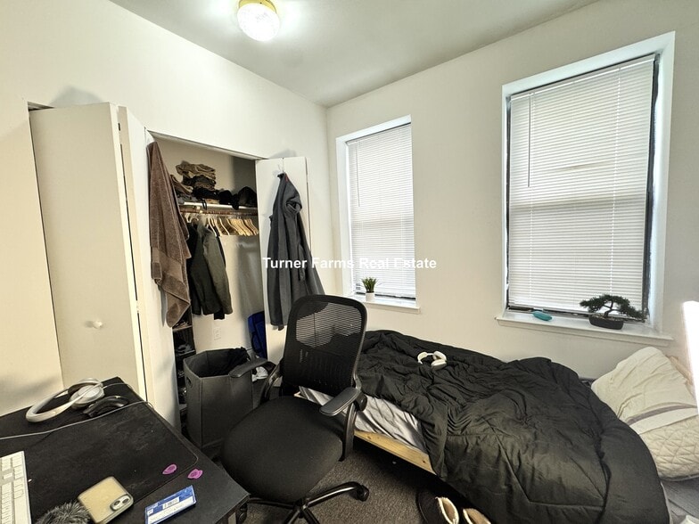 Building Photo - 774 Columbus Ave