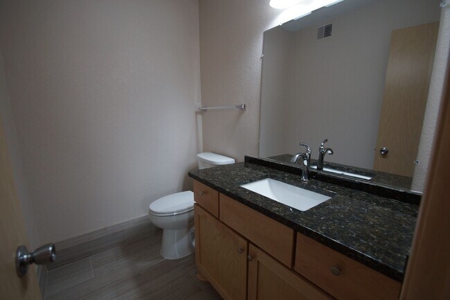 Building Photo - Modern Elegance Meets Comfort – Beautifully Renovated Two-Bedroom