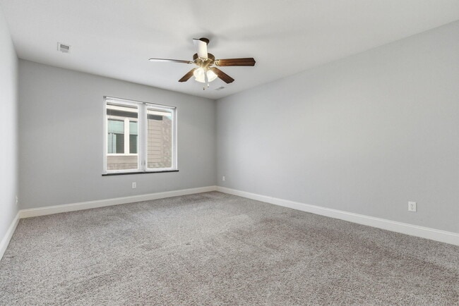 Building Photo - 3835 E Brookdale Terrace