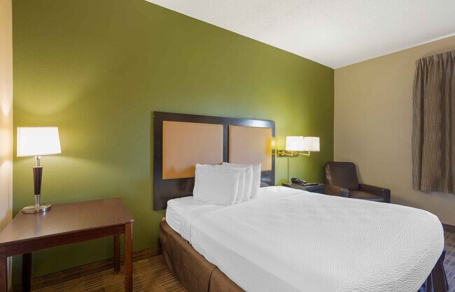 Building Photo - Furnished Studio-Philadelphia - Airport - Tinicum Blvd