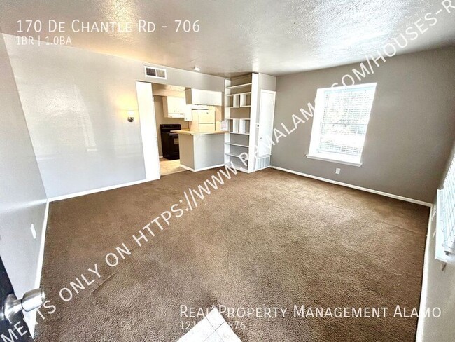 Building Photo - **MOVE-IN SPECIAL**  Must See! Spacious 1 ...