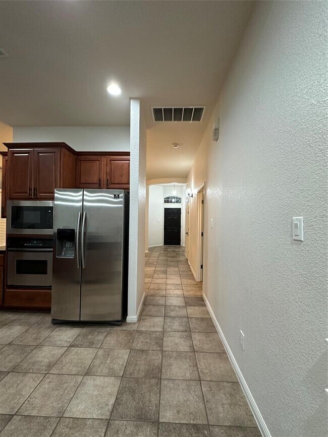 Building Photo - 13105 Appaloosa Chase Dr