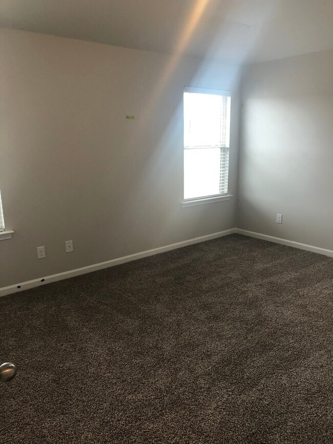 Building Photo - 37085 Rustic Ln