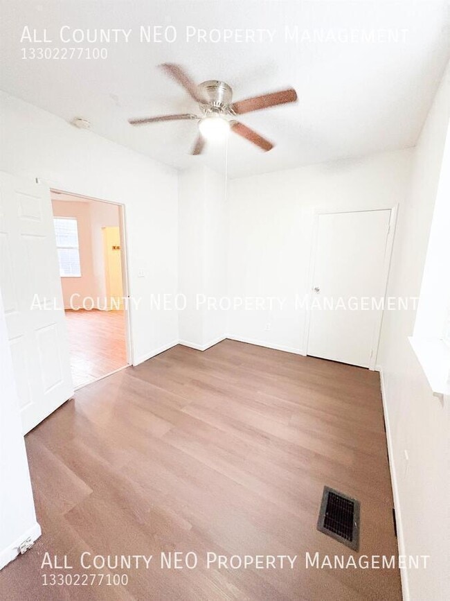 Building Photo - 4116 Denison Ave