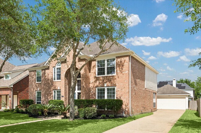 Building Photo - 2614 Cezanne Cir