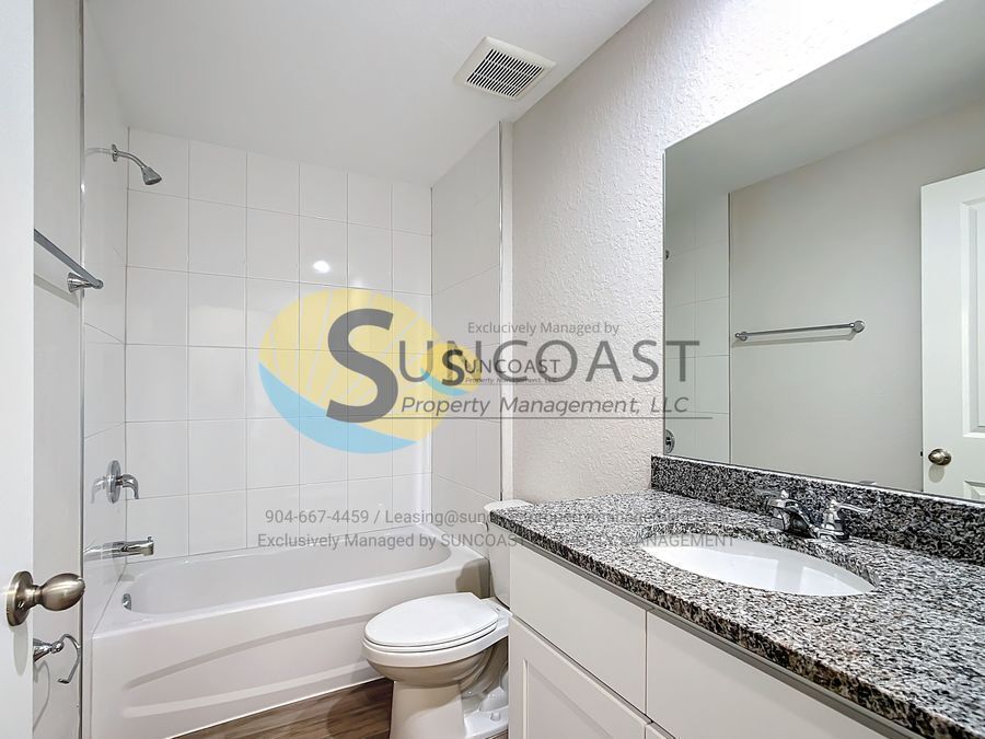 Building Photo - 9473 N Athenia Dr