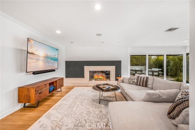 Building Photo - 1800 Glenwood Ln