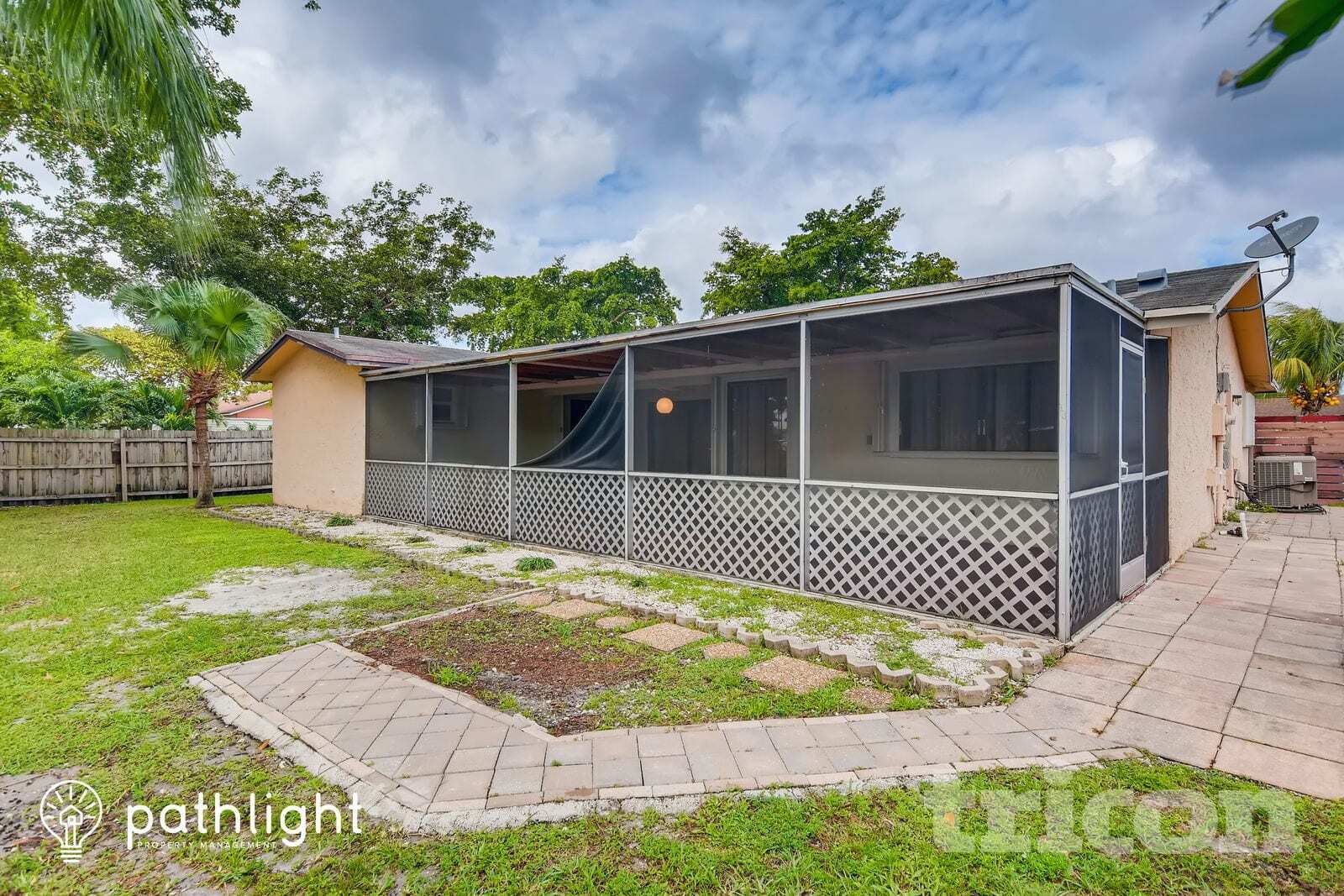 Building Photo - 9320 NW 13th St