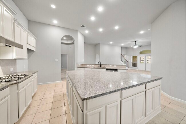 Building Photo - 27924 Seger Bnd Trl