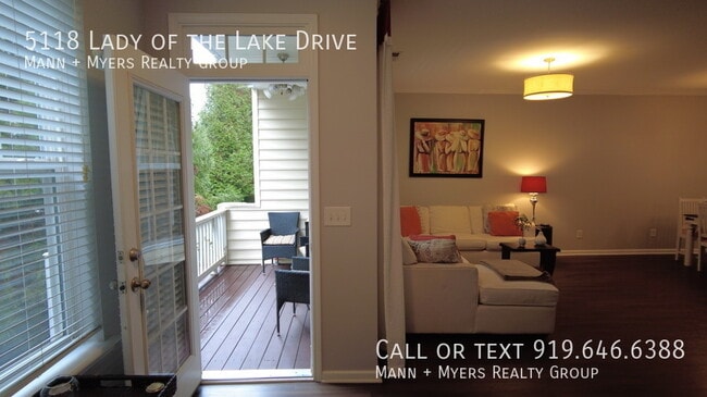 Building Photo - 5118 Lady of the Lake Dr