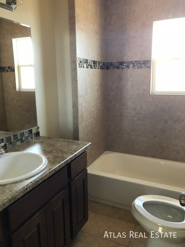 Building Photo - 2512 Allegheny Dr