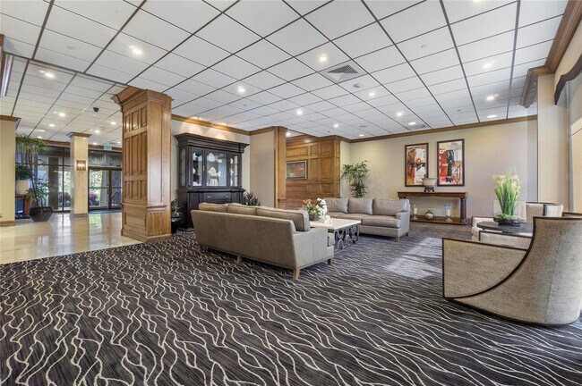 Building Photo - 1900 S Ocean Blvd