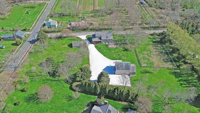 Aerial view of property and surrounding area. - 94 Cross Rd