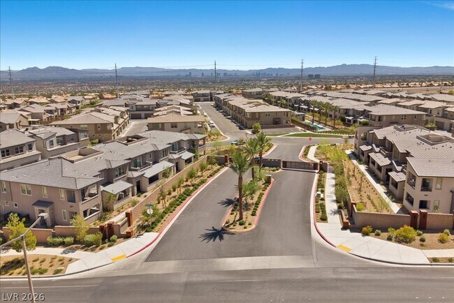 Building Photo - 11450 Contour Ave