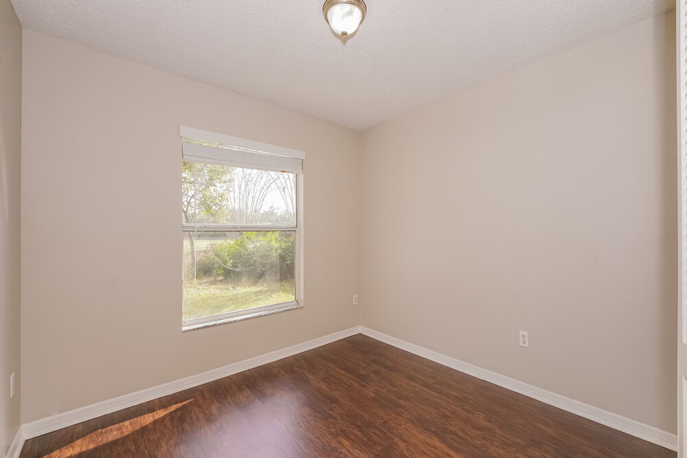 Building Photo - 14280 Rensselaer Rd