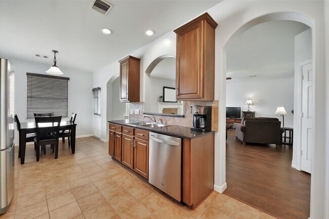 Building Photo - 3626 Knights Hollow Ct