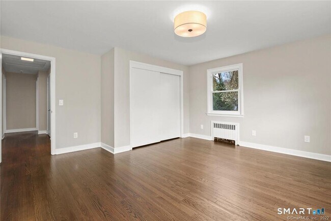 Building Photo - 5 Turtleback Ln