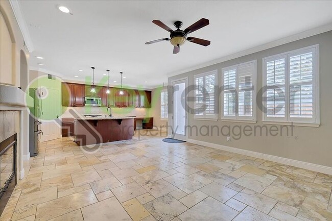 Building Photo - 6820 Cherry Ridge Cir