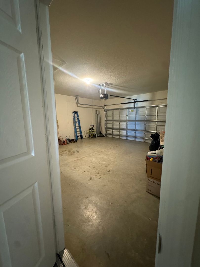Building Photo - 3222 Trinity Cir