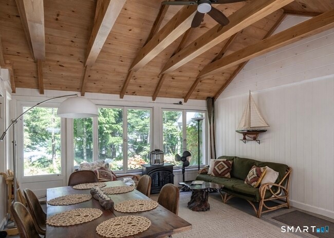 Building Photo - 123 Interlaken Rd