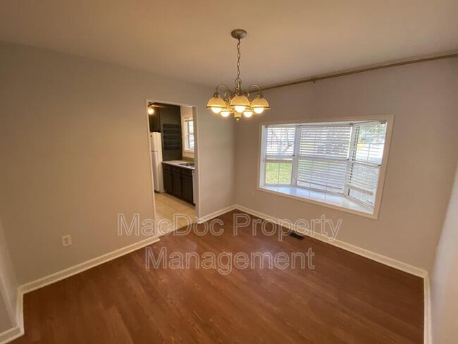 Building Photo - 13 Rocky Stone Dr