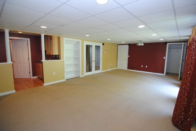 Building Photo - 40 Hibiscus Way