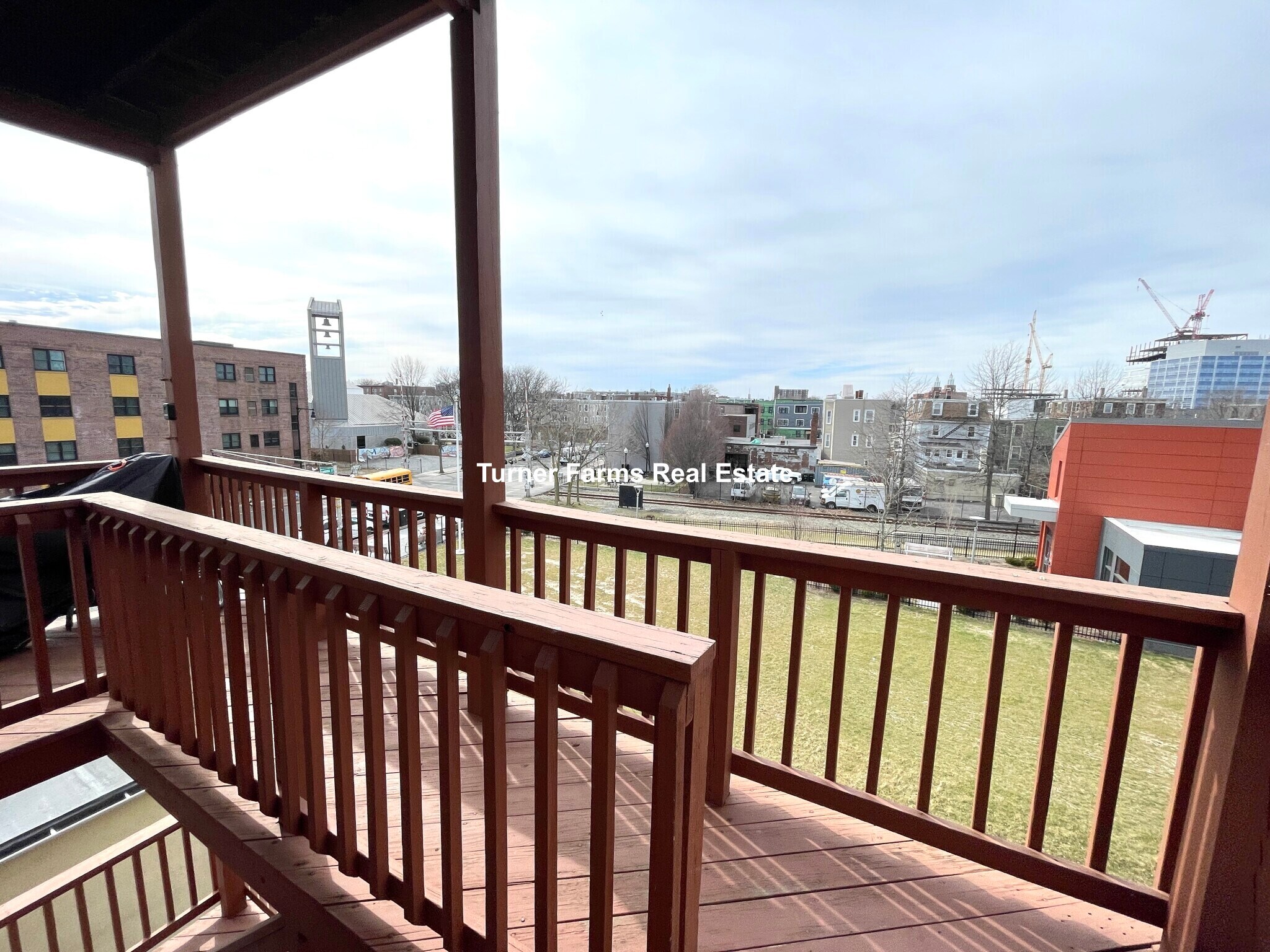 Building Photo - 27 Lambert St